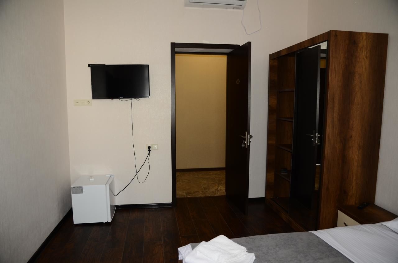 Отель HOTEL BERN Sachʼkhere-17