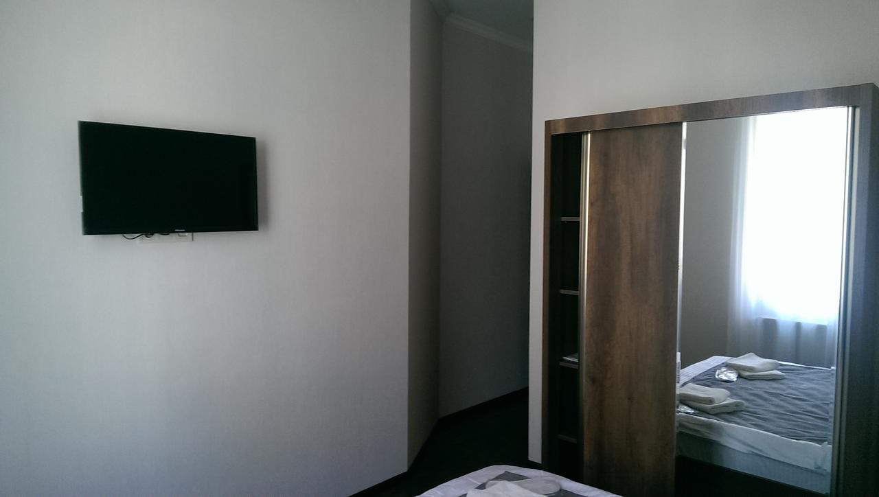 Отель HOTEL BERN Sachʼkhere-30