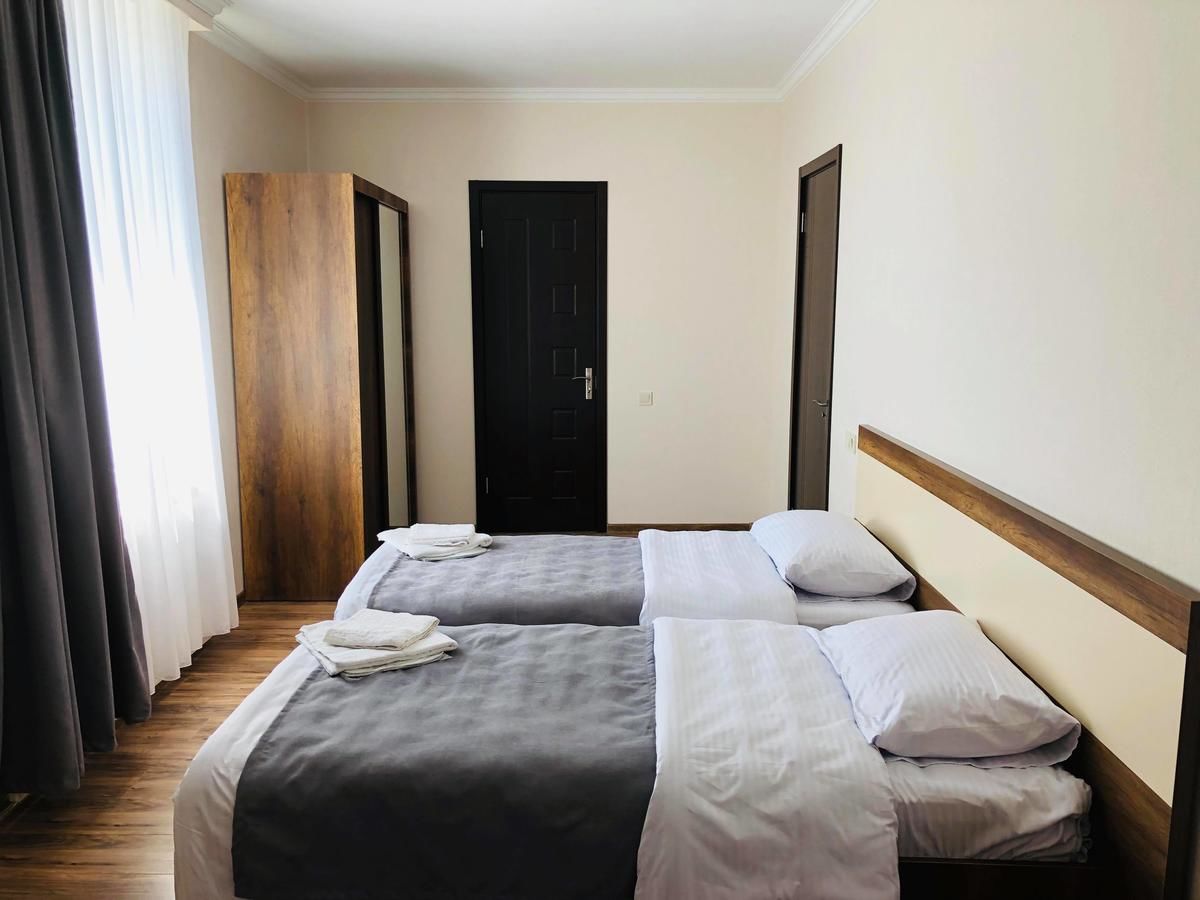 Отель HOTEL BERN Sachʼkhere-38