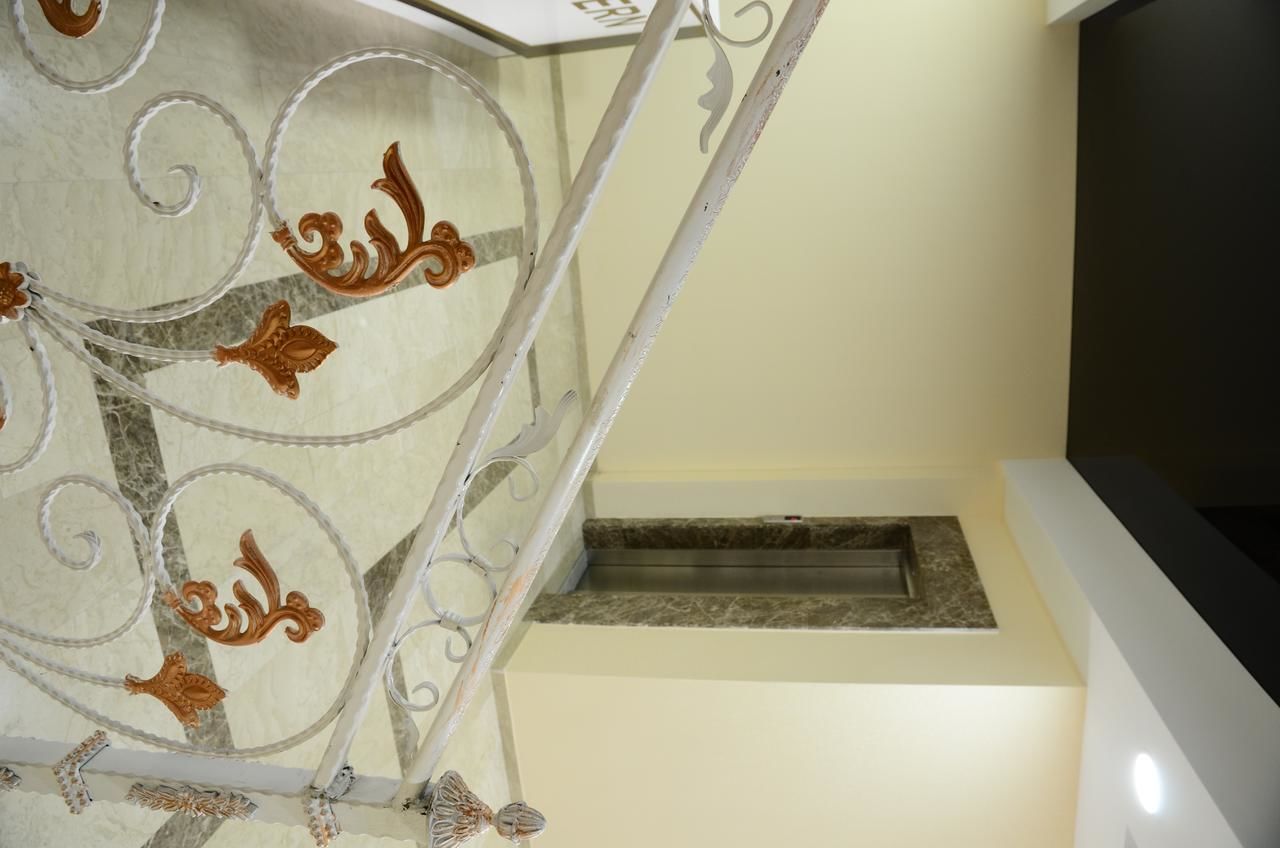 Отель HOTEL BERN Sachʼkhere-42