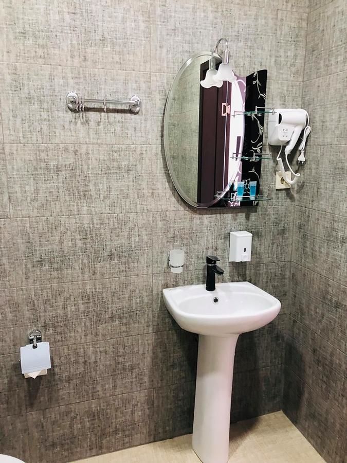 Отель HOTEL BERN Sachʼkhere-8