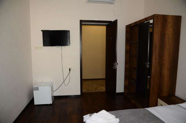 Отель HOTEL BERN Sachʼkhere-16